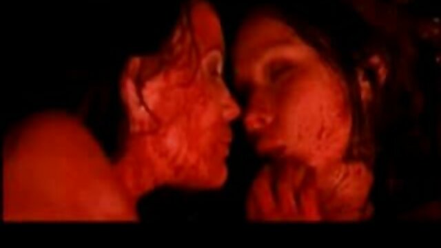 男のために黒い男根を吸う売春婦 絶頂 女 動画