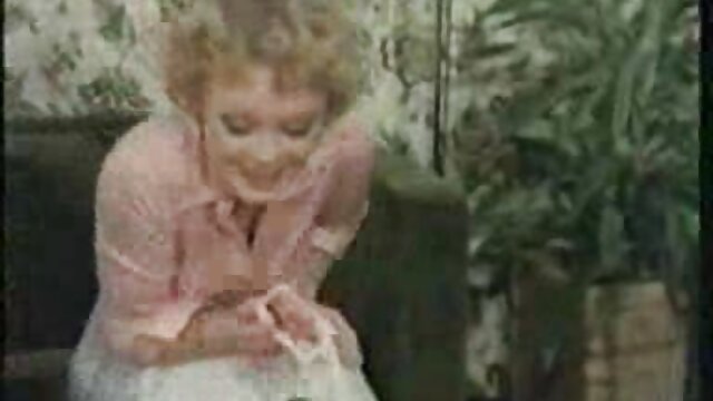 熟女教師練りオフセット学生マンション 動画 女性 アダルト