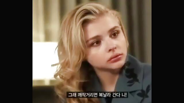 二つの黒人は、白人女性を称賛します イケメン アダルト 動画