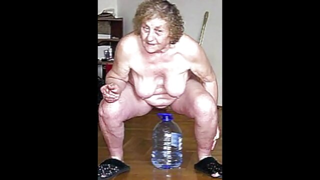 短い手綱スレーブなめ指にスキニー頬 女性 レイプ 無料 動画