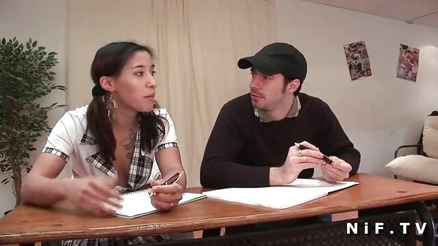 ボランティアと公共の場でストリッパー性 女性 の アダルト 動画