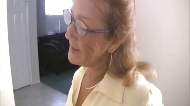 恥ずかしがり屋の日本の女の子が積やカメラで撮影 無料 女性 の 為 の エロ 動画