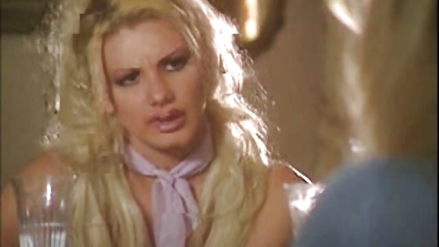 水の強力なジェットとその朝のオナニー 無料 女性 の ため の アダルト 動画