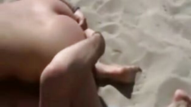 赤毛slutジャンプ男のコック メイド av 動画